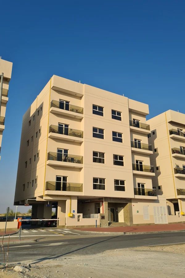 Al_Kharbash_Building_3-DubaiLand-bld.jpg