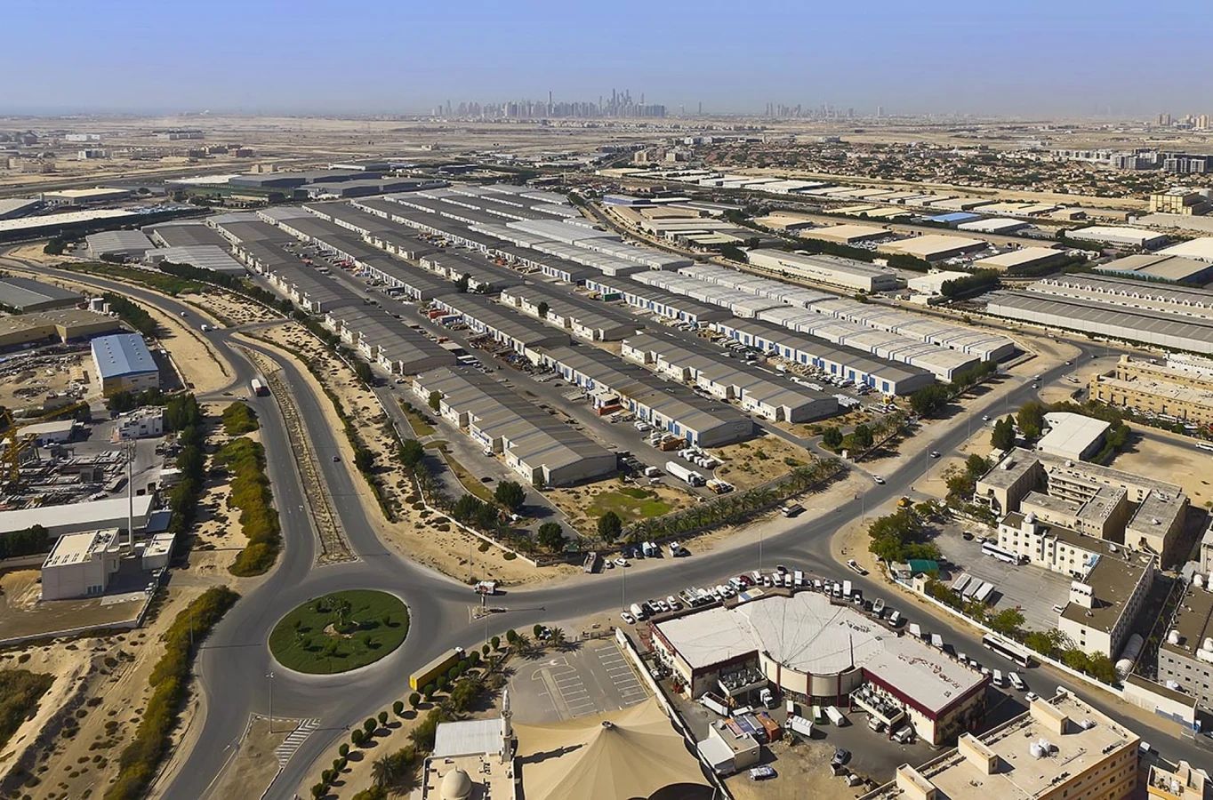 70-Dubai_Investment_Park_-_DIP-Dubai-bld.jpg