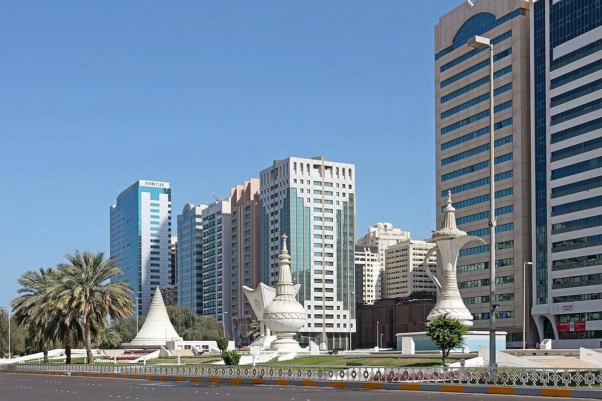 Airport Road(Abu Dhabi)